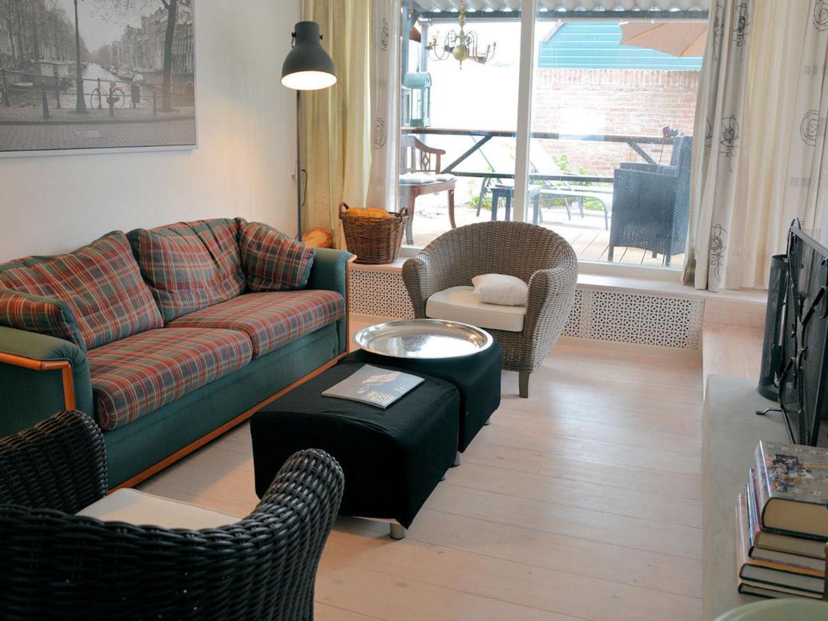 Lovely Holiday Home In Noordwijkerhout Near Lake Ruang foto