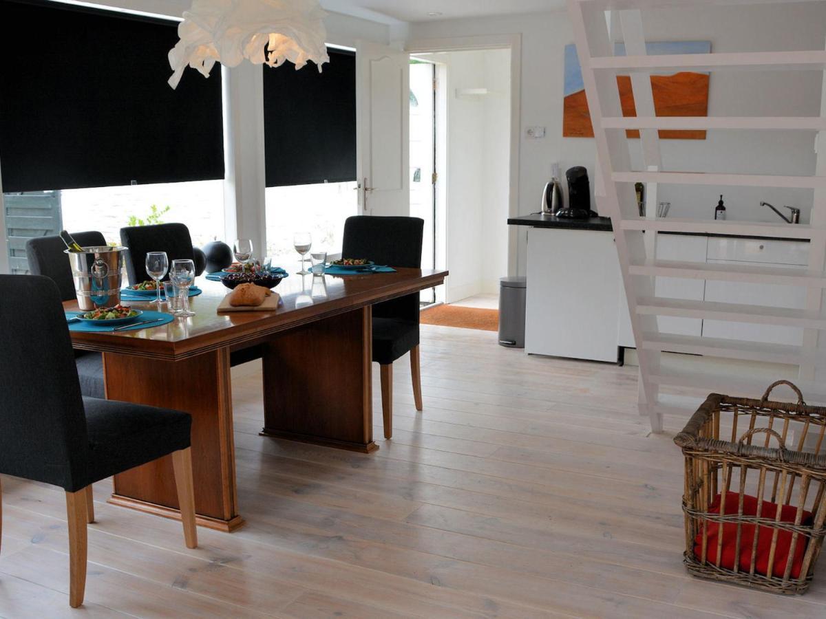 Lovely Holiday Home In Noordwijkerhout Near Lake Ruang foto