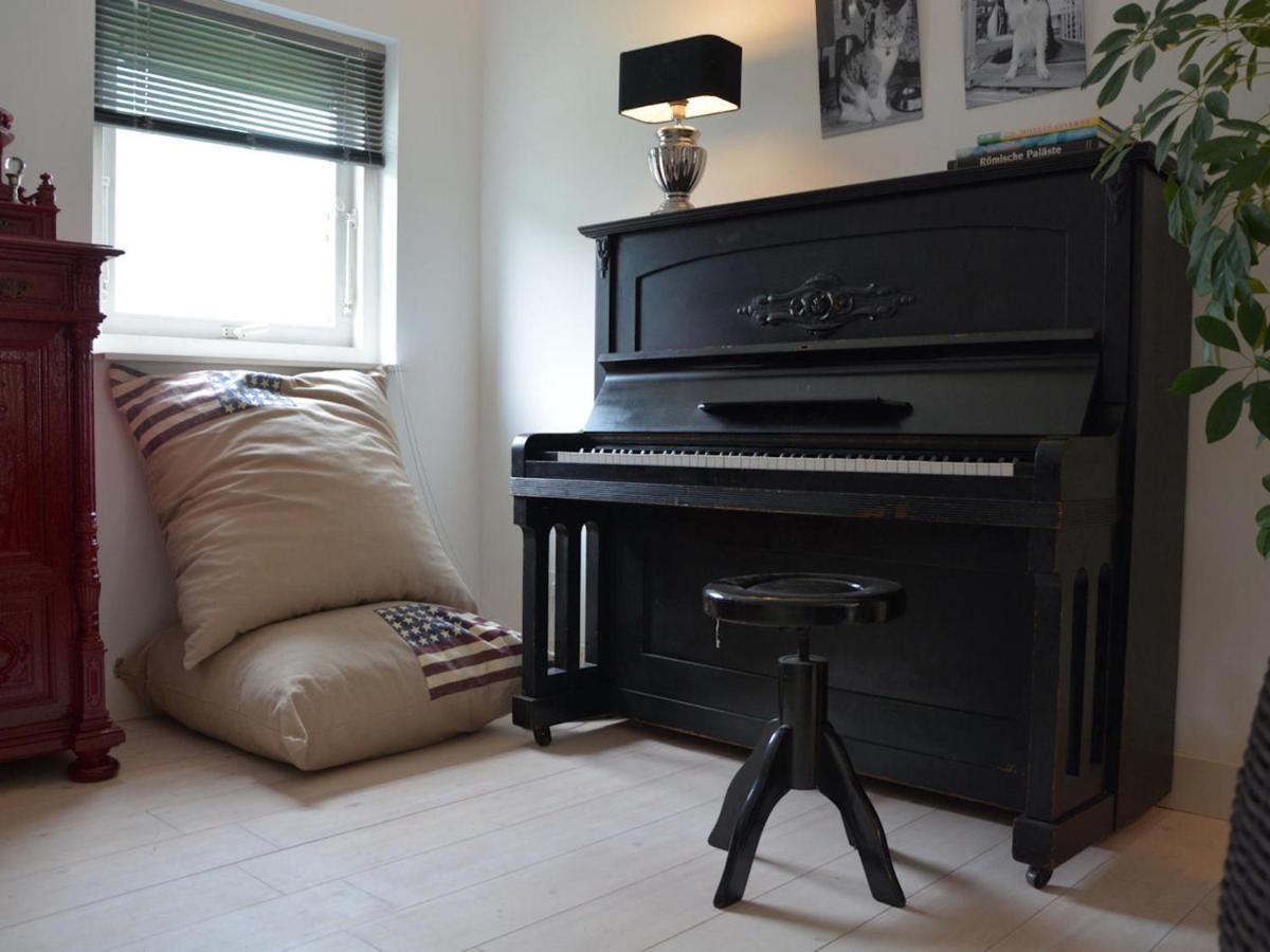 Lovely Holiday Home In Noordwijkerhout Near Lake Bagian luar foto